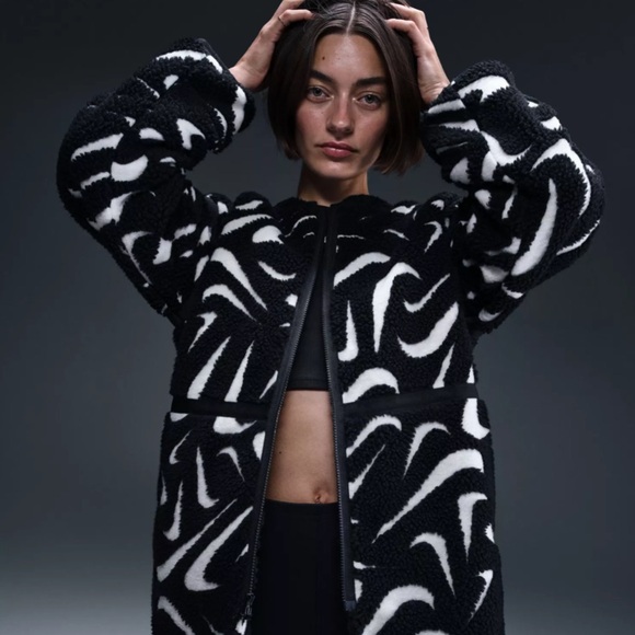 Nike Jackets & Blazers - Nike Women's Sportswear Loose Jacket